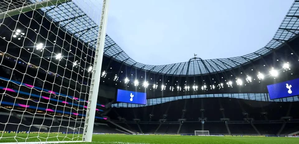 Perspectiva del arco en el estadio de Tottenham