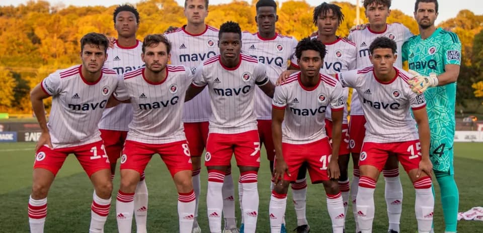 Equipo de North Texas antes del partido
