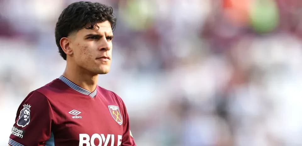 Jugador de West Ham United en el campo