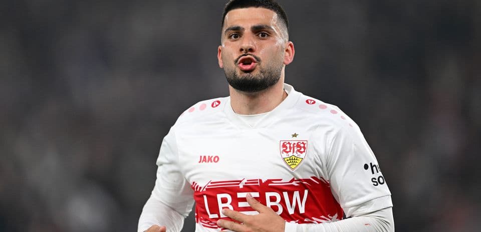 Jugador de Stuttgart en acción durante el partido