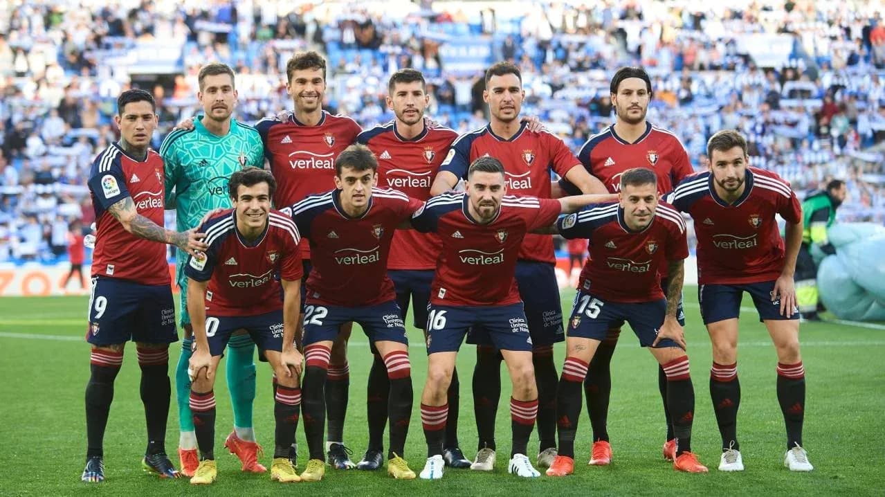 Plantilla de Osasuna antes del partido