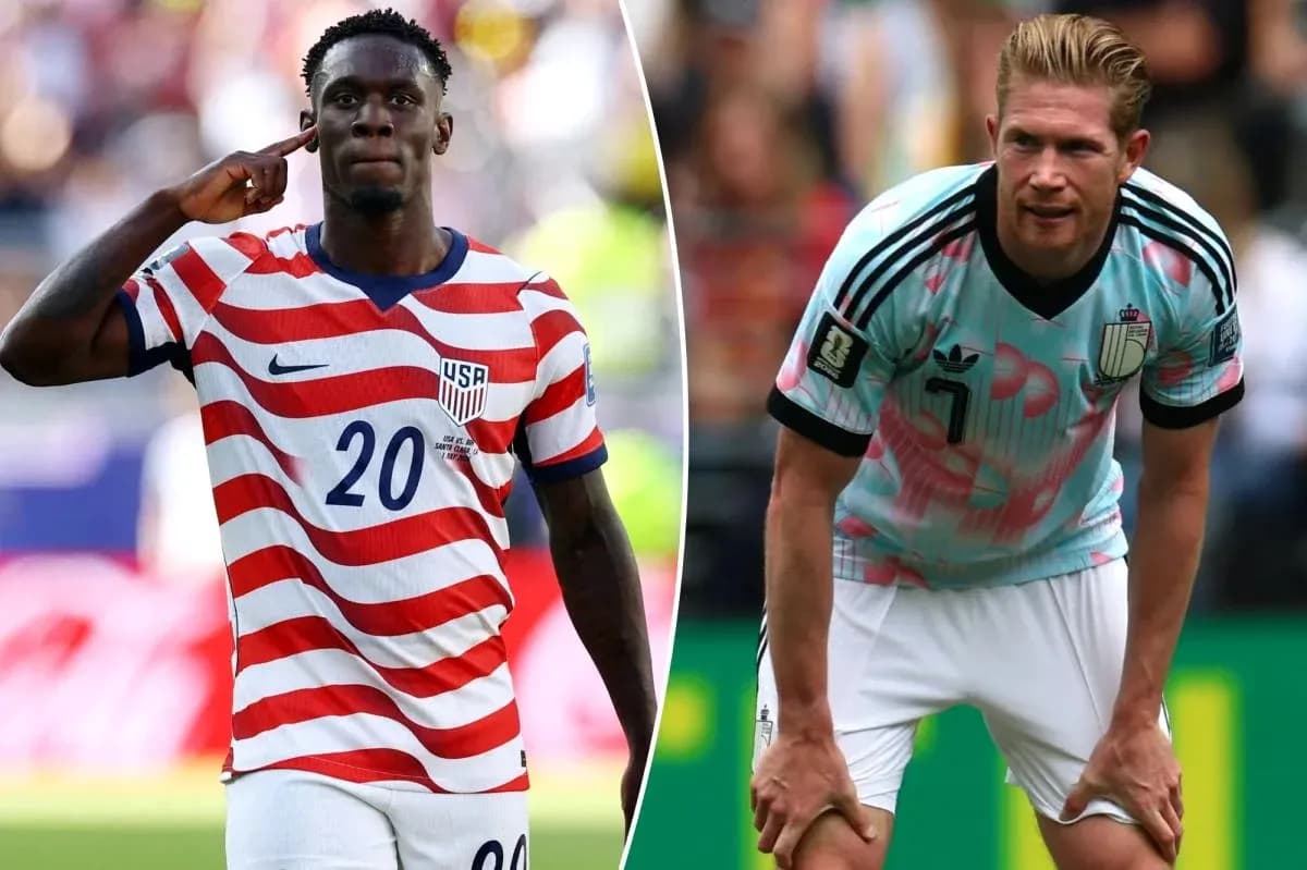 Jugadores de USA y Bélgica en el partido