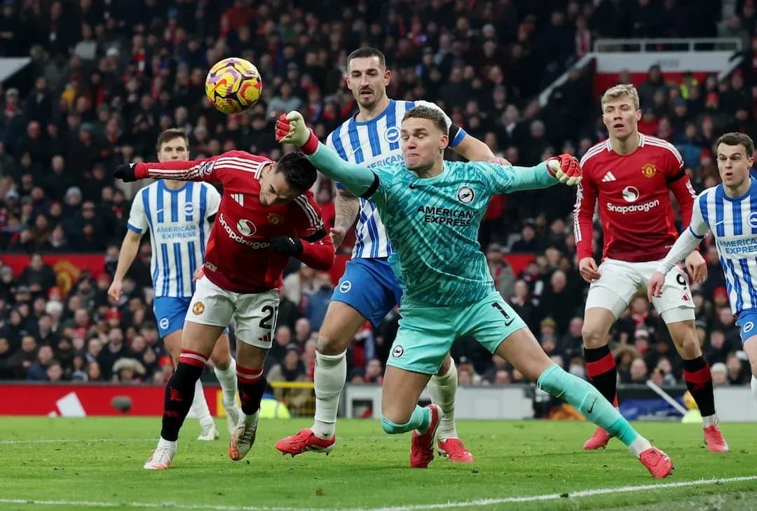 Acción del partido Brighton contra Manchester United