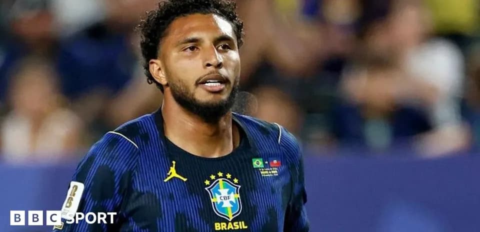 Jugador brasileño en acción durante un partido