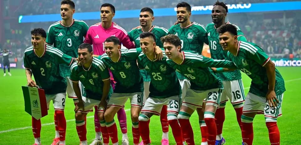 Equipo de México posando para la foto