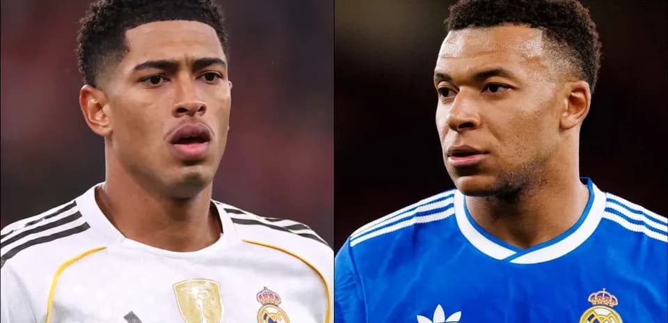 Jugadores de fútbol en uniforme del Real Madrid