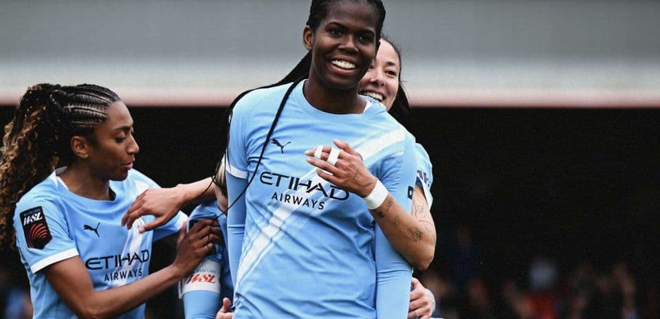 Jugadoras del Manchester City celebrando un gol