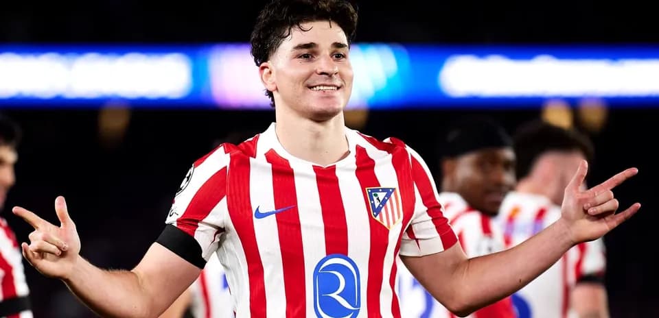 Jugador de Atlético de Madrid celebrando tras un partido