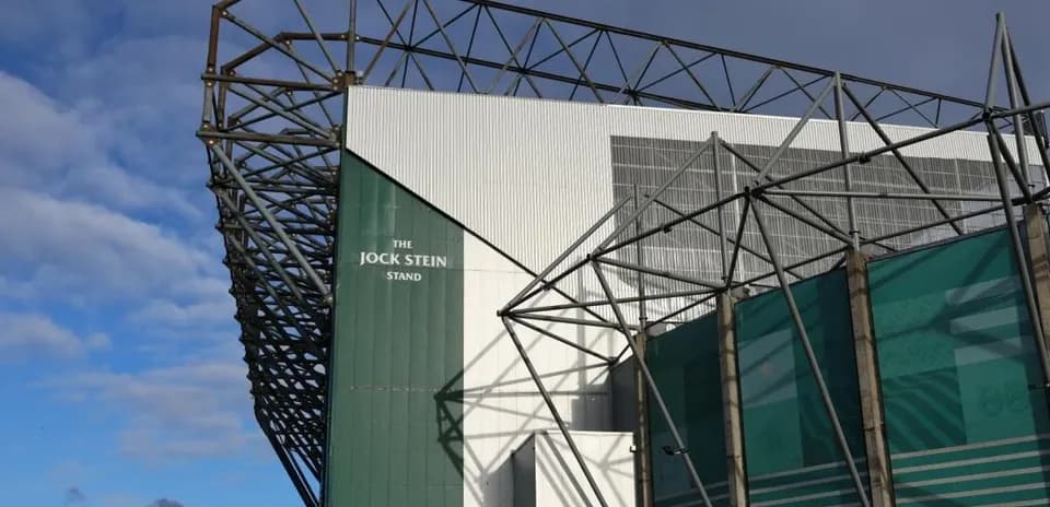 Vista exterior de la Jock Stein Stand en el estadio