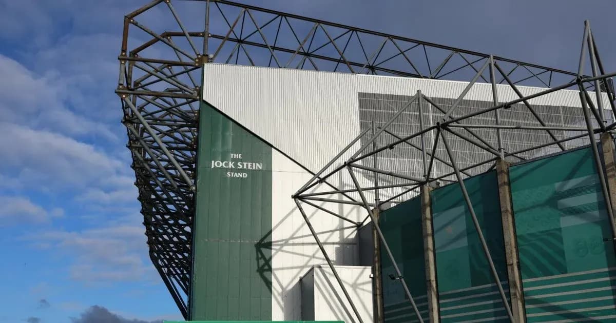 Vista exterior de la Jock Stein Stand en el estadio