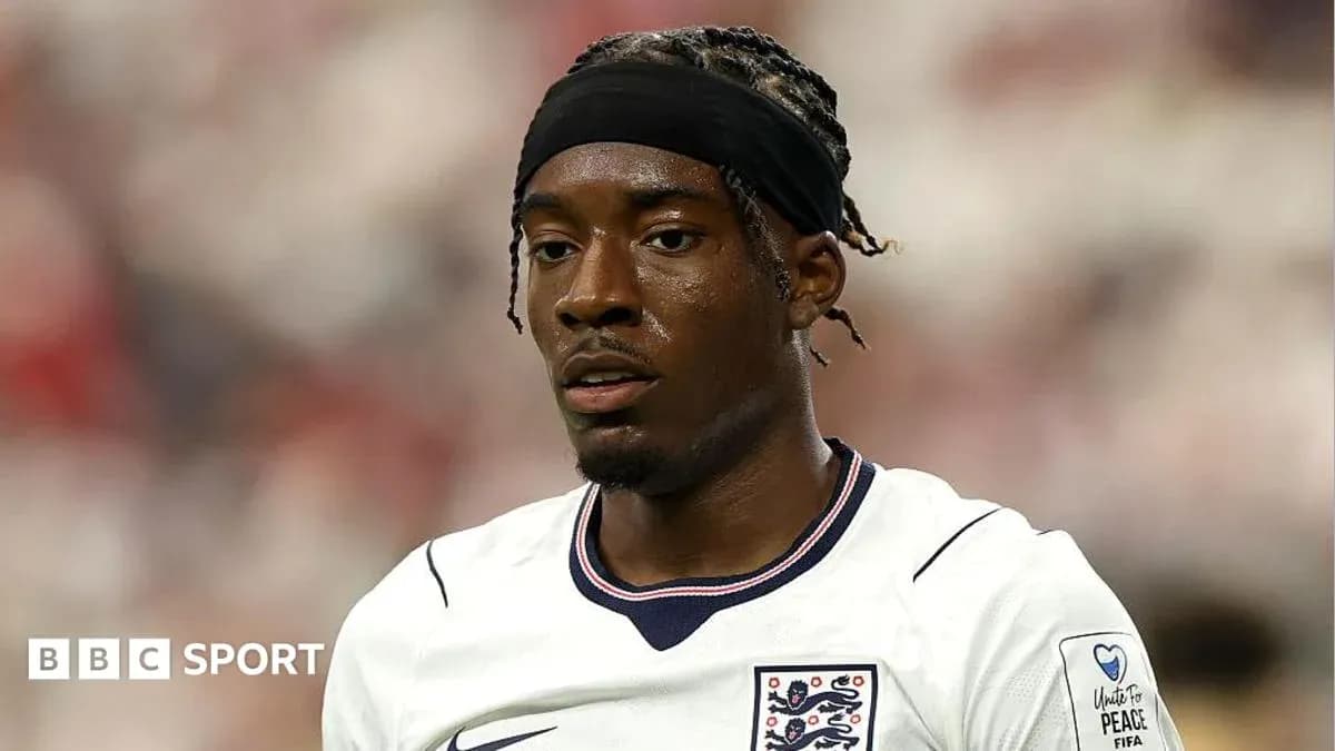 Jugador de Inglaterra en acción durante un partido
