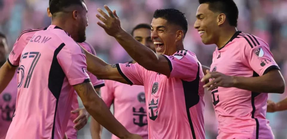 Jugadores de Inter Miami celebrando un gol