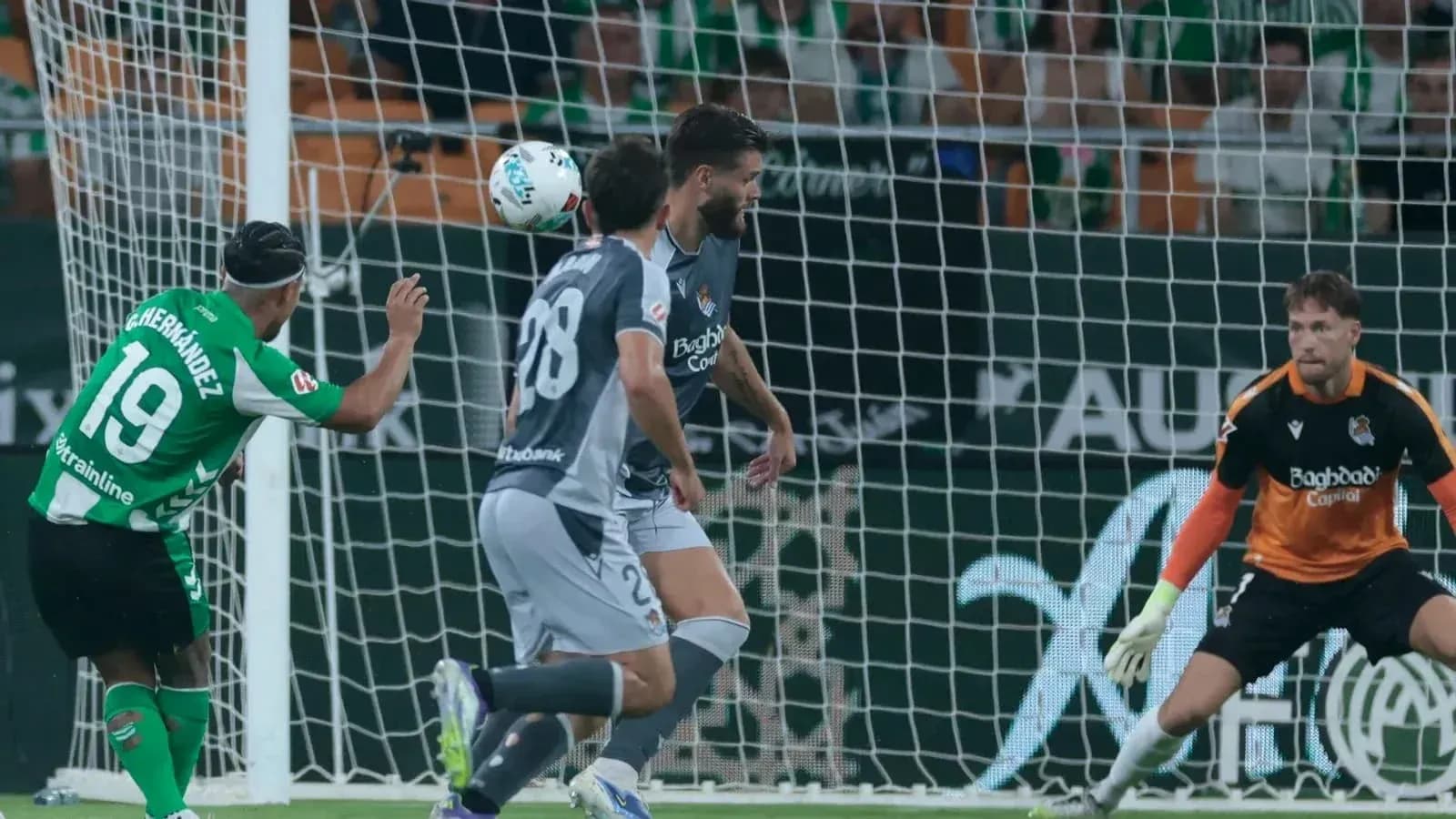 Goleador de Real Betis en acción