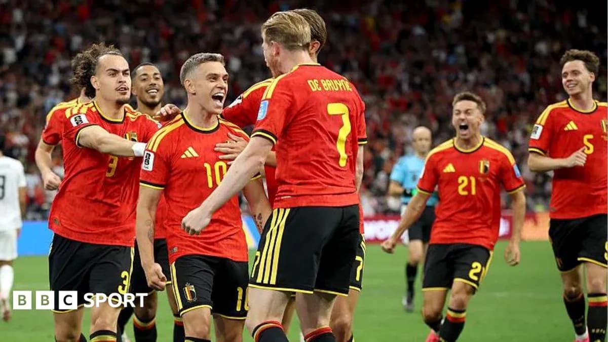 Jugadores de Bélgica celebrando un gol en partido Jugadores de Bélgica celebrando un gol en partido