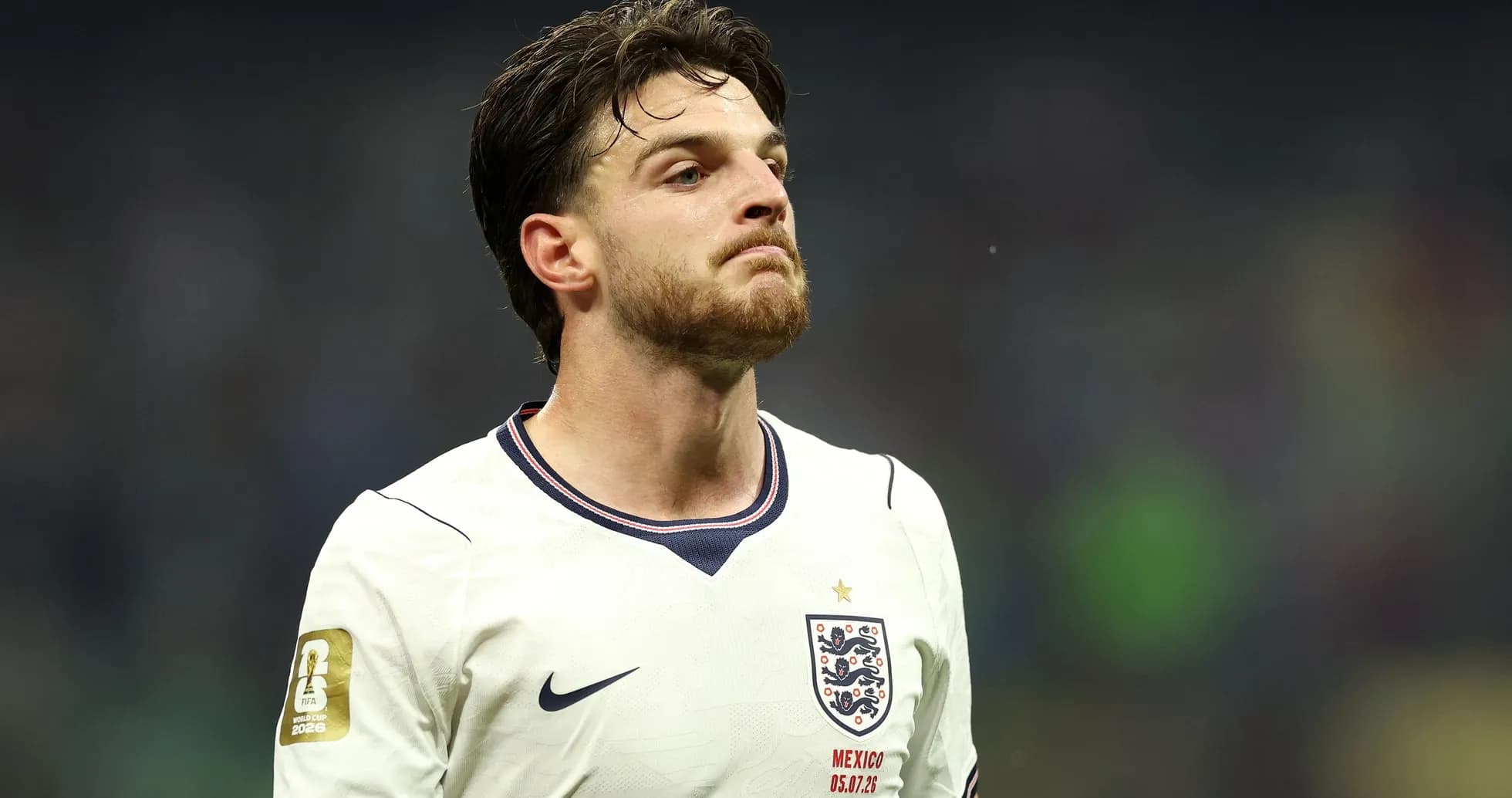 Jugador de Inglaterra en partido de fútbol Jugador de Inglaterra en partido de fútbol